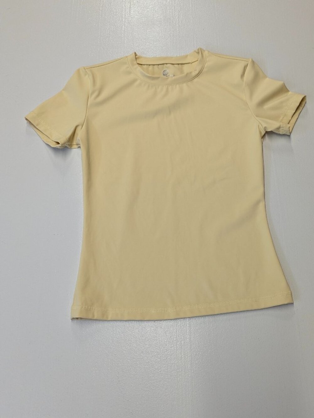 Uncia Active Size *Small (XXS) Butter Yellow Active Top Short Sleeved